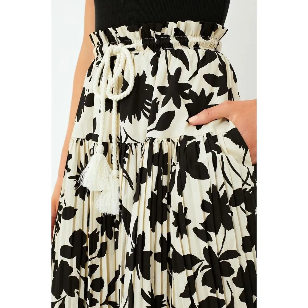 Moon River Floral Print A-line Full Midi Skirt Ivory, Black Size L